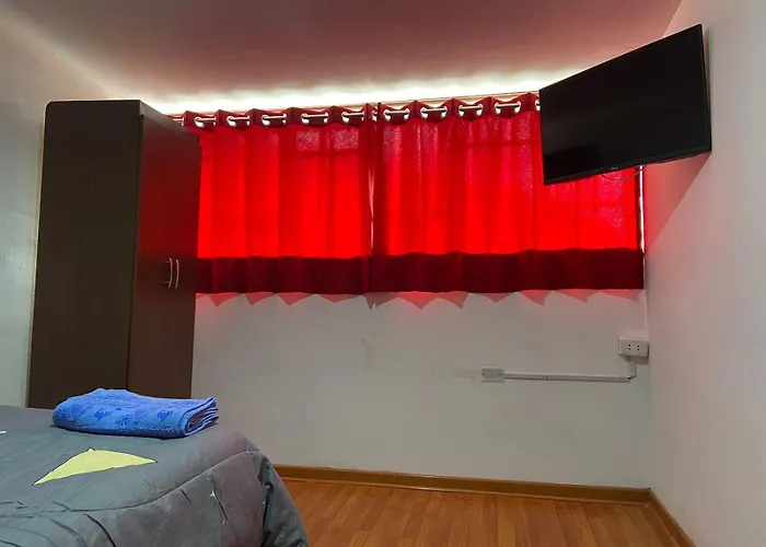Acogedora Con Lavanderia Homestay *
